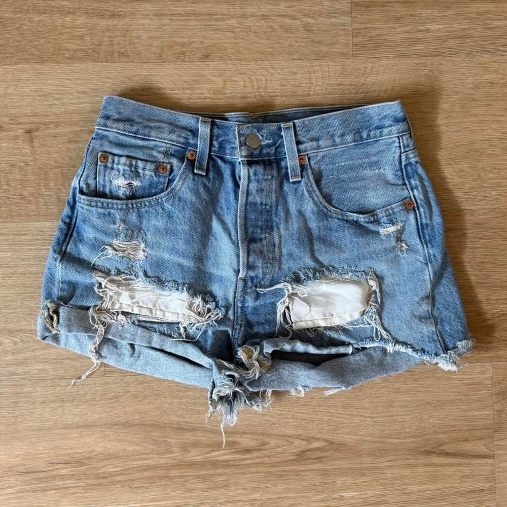 Levis Light Blue 501 Denim Shorts